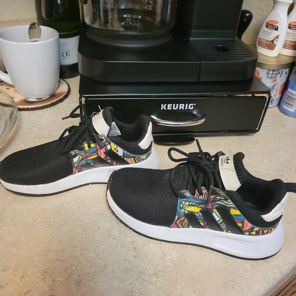 Toddler Size 11 Adidas Shoes - Picture 4 of 7